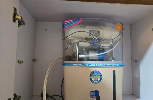 Greater Noida Apartment | Siri Stays