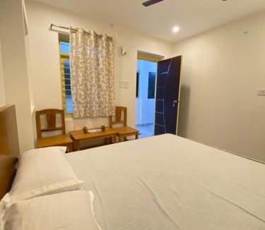 Mahabalipuram Hotel | Skanda's Residency & Rooms