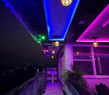 Rishikesh House | Sky view penthouse and 6 rooms , no lift