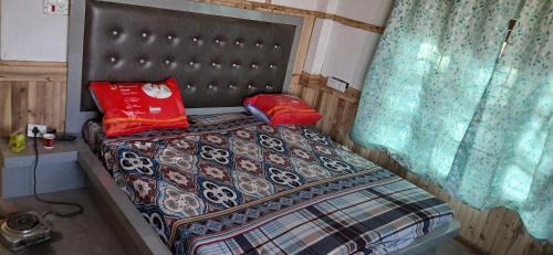 Theog House | Snow Bound Home stay