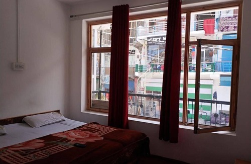 Shargole Hotel | Snow Inn Kargil