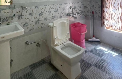 Tabo House | Snowland Homestay By StayApart