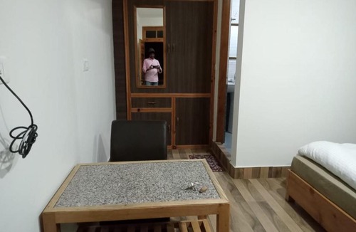 Bashisht Bed & Breakfast | soham Niwas&Cafe