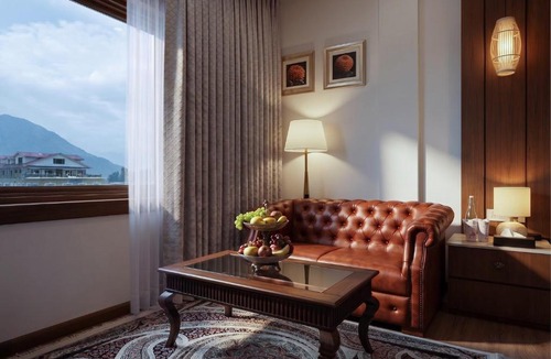 Rajbagh Hotel | Solar Residency, Srinagar