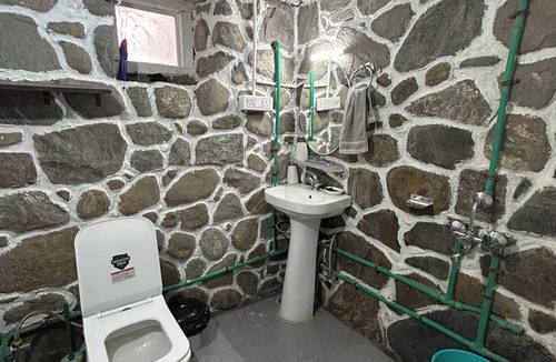 Naggar Bed & Breakfast | Soothing 1-bedroom bed & breakfast in charming Naggar