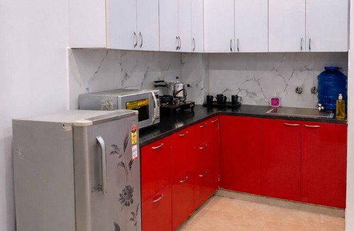 Noida Apartment | Spacious 2 Bedroom Apartment in a Peaceful Noida Neighborhood