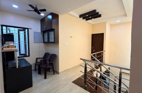 West Saidapet Villa | Spacious 3BR 10 Beds Family Homestay