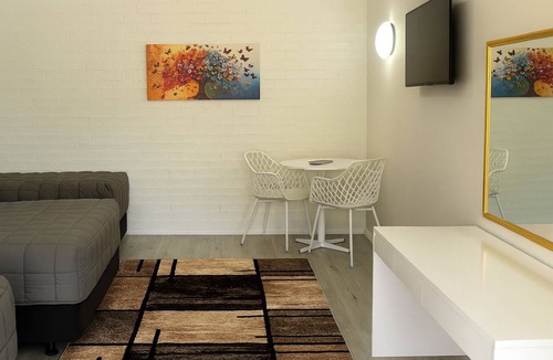 Campbelltown Apartment | Spacious King And Single Room