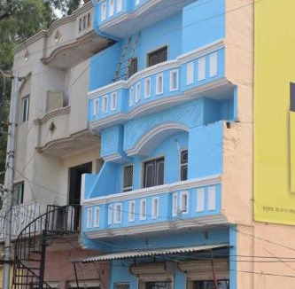 Moradabad Hotel | SPOT ON Ashu Guest House