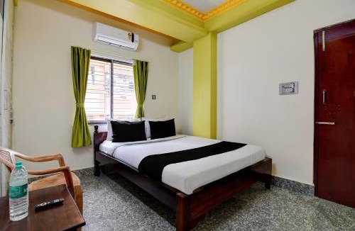 Mukundapur Hotel | SPOT ON Motilal Inn