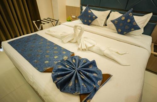Varanasi Hotel | Sri Shyam Villas Near Kashi Vishwanath Temple