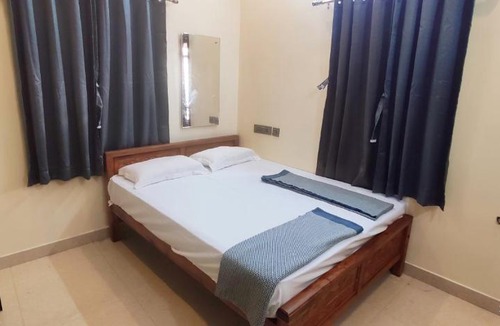 Kanyakumari House | Srinivasa AC Homestay sea view rooms