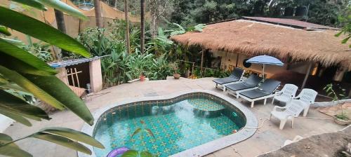 Siolim Villa | Standalone "Greek" Jungle House, walking distance to Thalassa and Boiler Maker