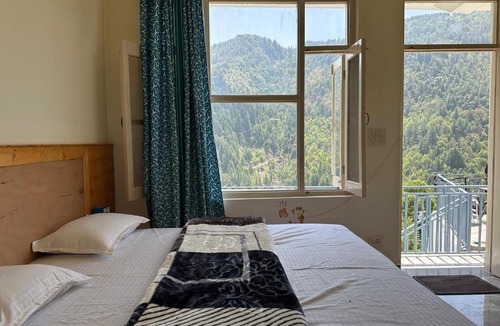 McLeod Ganj Apartment | Stargazer's homestay balh village