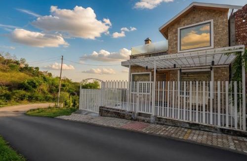 Kotabagh Villa | Stay Blessed Valley View 3 BHK Luxury Villa Kotabagh Jim Corbett - Near Sitabani Gate
