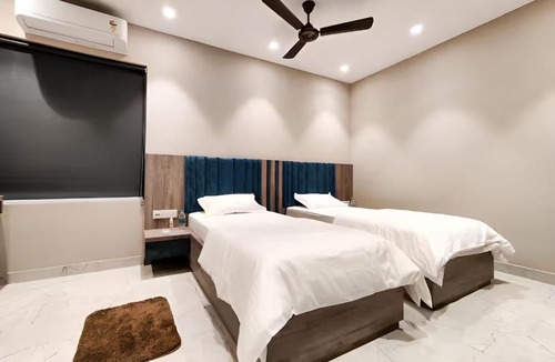 Salt Lake Hotel | Stay by Insata Hospitality - Kolkata