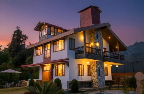 Mussoorie Villa | StayVista at Alpine Bliss - Home Theatre, Bonfire