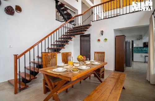 Mussoorie Villa | StayVista at Bourbon Sky with Bonfire, BBQ, Lawn