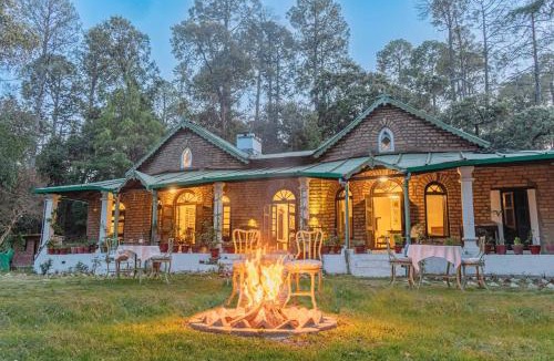 Majkhali Resort | StayVista at Colonial Retreat