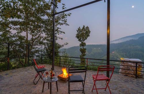 Shimla Villa | StayVista at Eastbury