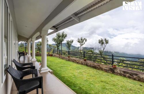 Kotagiri Villa | StayVista at Hillcrest Grand with Bathtub