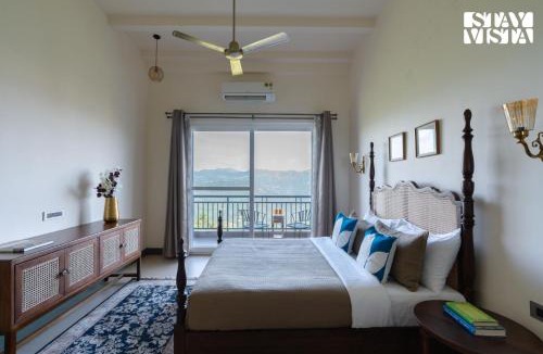 Kumarhatti Apartment | StayVista at Raga Living Luxury Apartment with Scenic Views at Kasauli