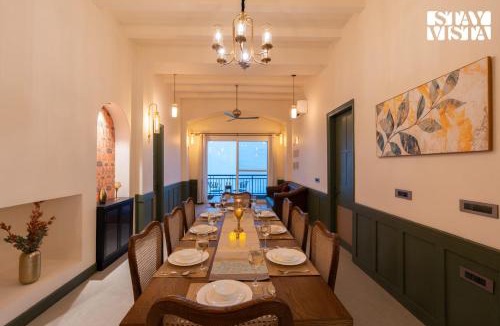 Kumarhatti Apartment | StayVista at Raga Living Luxury Apartment with Scenic Views at Kasauli