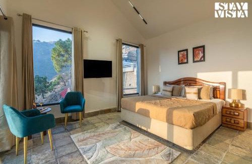 Kasauli Villa | StayVista at Ridge of Twilight Luxury Valley View Jacuzzi Villa Kasauli