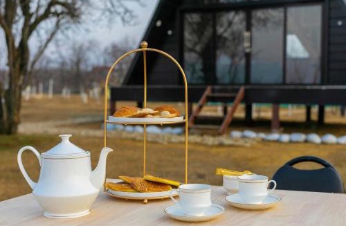 Srinagar Villa | StayVista at The Loft - A-Frame Structure, English Interiors, Bonfire
