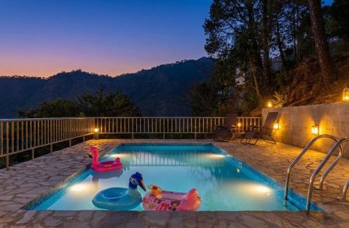 Kasauli Villa | StayVista at The Winter Line with Outdoor Pvt Pool & Comp Breakfast