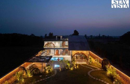 Bail Parao Villa | StayVista at Whispering Arc with Private Pool & Free Breakfast