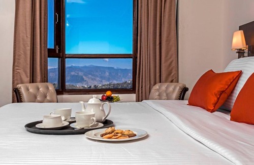 Theog Hotel | Sterling Kufri