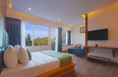 Lansdowne Hotel | Sterling Valley of Pine Lansdowne