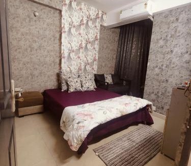 Ghaziabad House | StudeXO