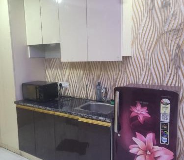 Greater Noida Apartment | Studio Apartment in Gaur city Center