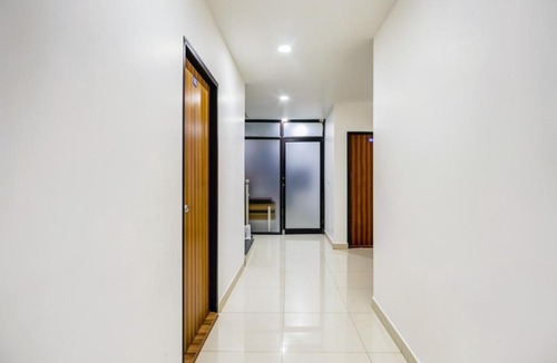 Kolar Road Hotel | SUKH PALACE