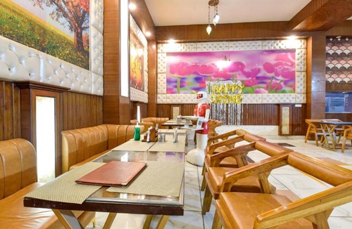 Dehradun Hotel | Sumanglam
