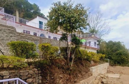 Kuthar House | Sun Shine Haven Retreat Chandi Kasauli