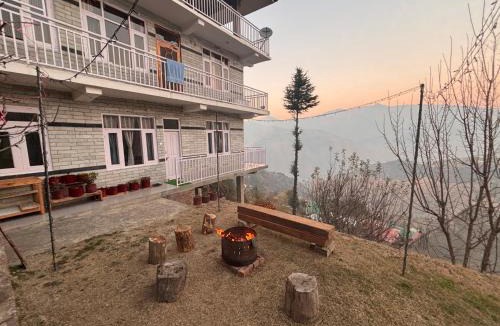 Kotgarh House | Sunrise View Farm-stay -Narkanda