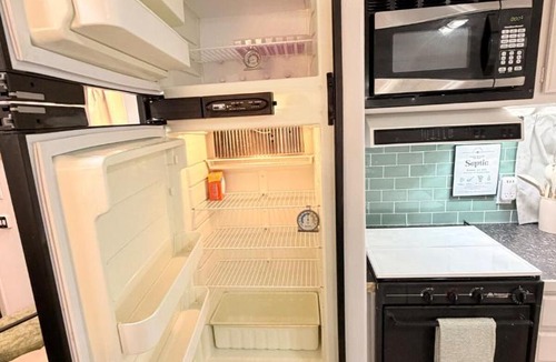 Springtown Apartment | Sunset Hideaway