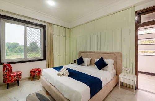 Nathdwara Villa | Sunset view Villa 966o9o1oo6 Luxury 5BHK Villa with pool in Nathdwara 2km from temple only By SK