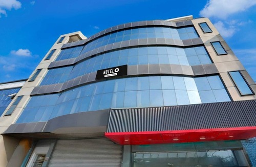 Rudrapur House | Super Collection O Awas Vikas Near Bus Stand