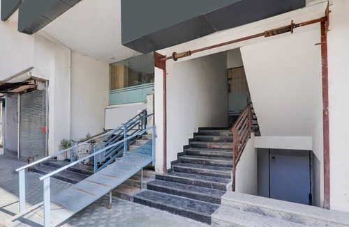 Kanpur House | Super Collection O Kakadeo Kanpur
