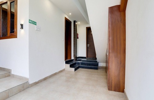 Mallital House | Super Collection O Mall Road Nainital