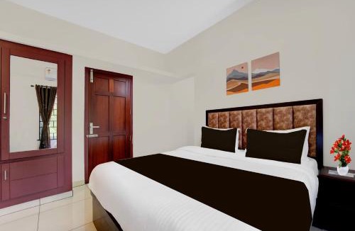 Neyyattinkara Hotel | Super Collection O Valiyavila Junction Formerly Prism Heights