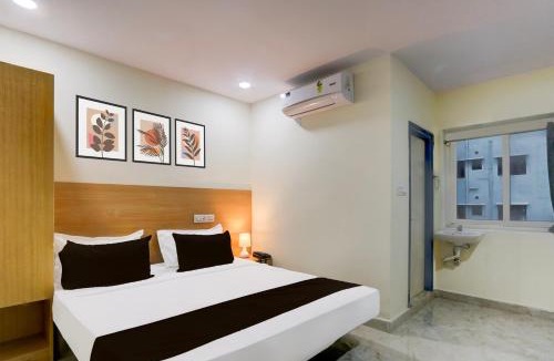 Kukatpalli Hotel | Super Townhouse Kukatpally formerly SV Royal