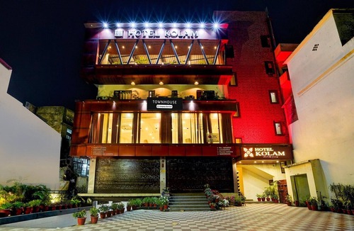Paltan Bazaar House | Super Townhouse Prince Chowk