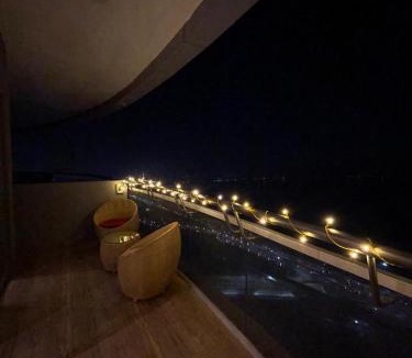 Noida Apartment | Supernova, Spira Tower Entire 1 BHK Apartments