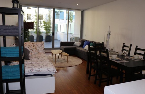 Chinatown Apartment | Supreme CBD Sky Garden 2 Bed room Apartment near Darling Hbr&ICC