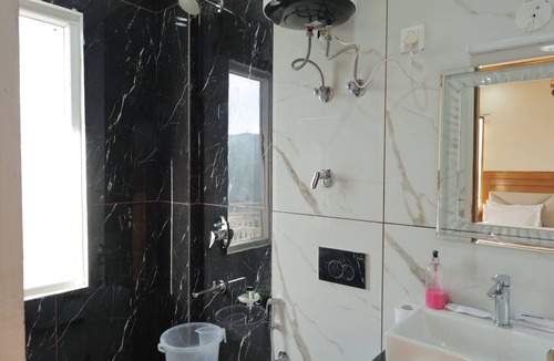 Fagu Hotel | Supreme Sapphire Kufri